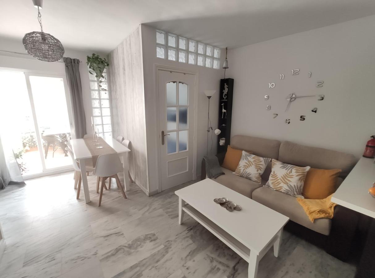 Apartamento Nuevo A 50 M. De La Playa Apartman Morche Kültér fotó